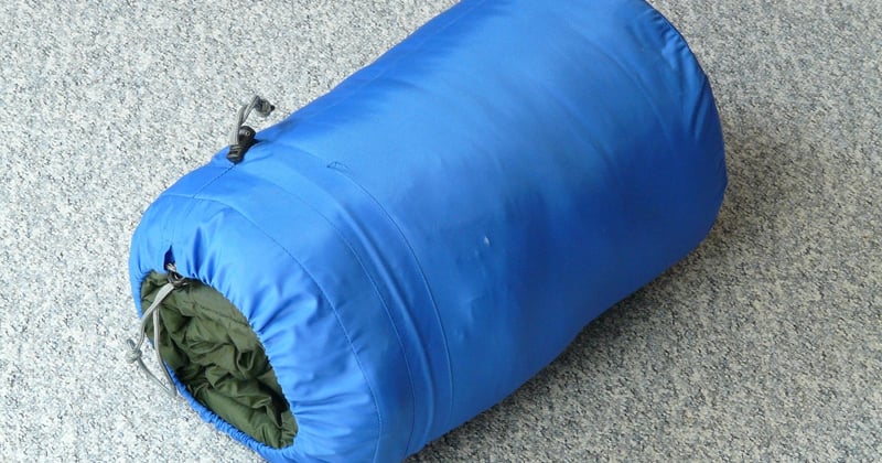 Dormez bien sous les étoiles : les meilleurs sacs de couchage pour le camping en famille